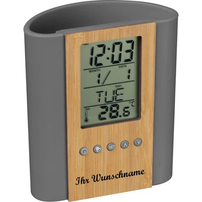GRAVUR BY LIVEPAC-GESCHENKELT Stifteköcher mit Uhr, Thermometer, Kalender, Wecker, Timer mit Namensgravur
