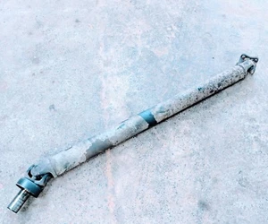 MITSUBISHI SHOGUN SPORT 2.5 TD REAR PROPSHAFT DRIVESHAFT - Picture 1 of 3