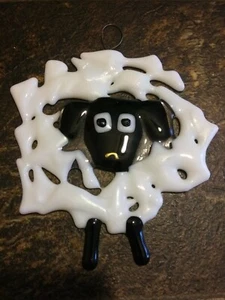 Fused Glass Art Sheep (Dog) Ornament Black & White Flat 5" x 4.5" - Picture 1 of 5