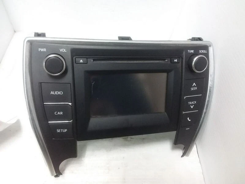 2016 2017 Toyota Camry CD Player Radio w/ Dash Display Screen USED - Изображение 1 из 1