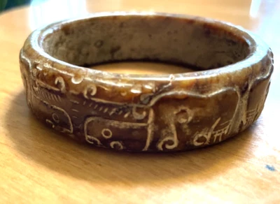 Vintage Liangzhu Culture Old Jade Carved Bracelet - Image 1 of 4