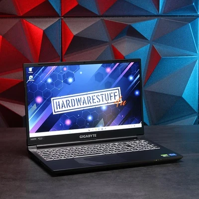 Gigabyte G5 MF5 Gaming Laptop // Core i7-13620H, RTX 4050, 16 GB RAM, 1 TB SSD - Bild 1 von 4