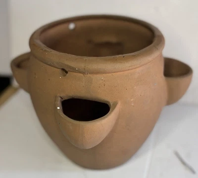 VTG ROSEVILLE RRP  TERRA COTTA  STRAWBERRY POT  / PLANTER - Image 1 of 4