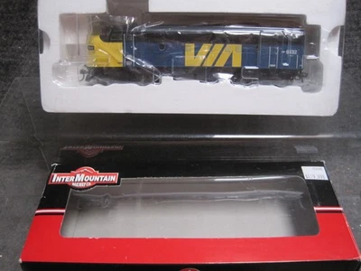 InterMountain VIA Rail FP9A (EMD) Diesel Loco Road #8532 con sonido QSI en OB ~ HO Foto 1 de 4