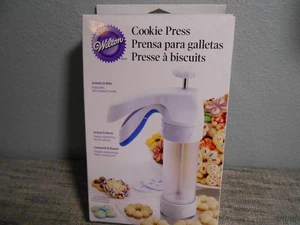 Prensa de galletas Wilton mango ergonómico fácil de apretar con 12 discos - Imagen 1 de 7