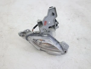 Indicador delantero izquierdo Mazda CX 3 DK 95381 - Imagen 1 de 4
