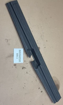 Lincoln Navigator L P408120 2007-2017 bloqueo de maletero trasero moldura alféizar placa OEM Foto 1 de 4