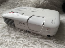 Epson EB-S9 Beamer Inkl. Netzteil - Top!