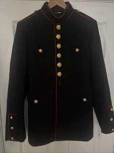US Marines USMC Enlisted Dress Blue Male Jacket Coat Size 38 Short - Picture 1 of 5