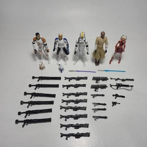 Star Wars Clone Wars Action Figure & Blaster Lot Cody Rex Odd Ball Mace Ahsoka - Bild 1 von 6