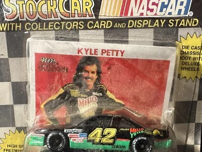 Tarjeta NASCAR Racing Champions KYLE PETTY #42 Car Diecast 1991 1:64 NUEVA Foto 1 de 4