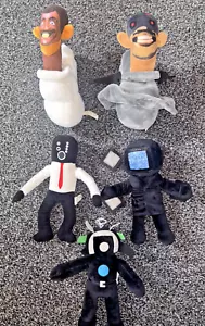 Paquete grande de 5 peluches de inodoro Skibidi en muy buena condición más pegatinas gratis. - Imagen 1 de 8