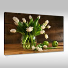 Leinwandbild Canvas Print Wandbilder Natur Pflanzen Blumen weie Tulpen in Vase