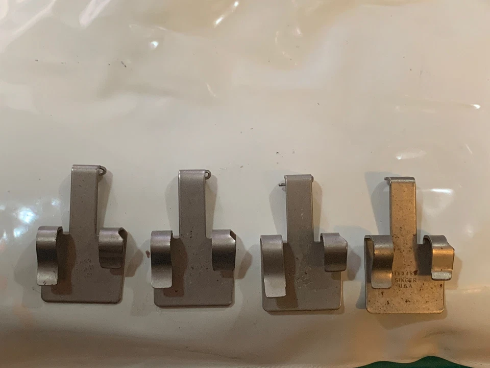 A3 Thread Guide for Chain Stitching, Genuine Singer Part # 163455 Sewing Machine - Image 1 of 2