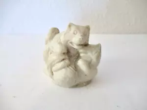 Pearlite Marblecraft Handcrafted In Canada Wolves~Husky Dogs Figurine 2" x 3" - Picture 1 of 3