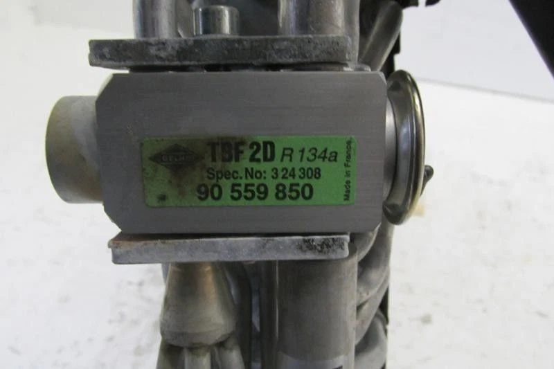 97 98 99 00 01 CADILLAC CATERA AC A/C EVAPORATOR CORE ELEMENT OEM 9844 - Image 1 of 1