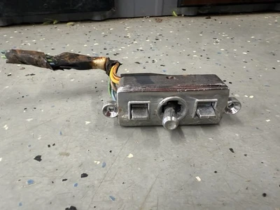 Chevrolet Impala Caprice 1971-1976 interruptor de asiento eléctrico Donk 1973 72 74 Chevy 75 Foto 1 de 4