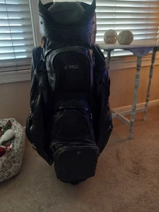 MGI Dry Play Golf Bag Great Used Condition  - Picture 1 of 5