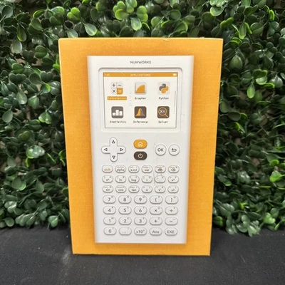 NumWorks Graphing Calculator N0120 - Image 1 of 4