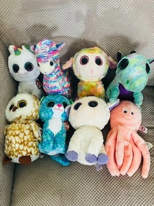 A LOVELY BUNDLE OF 8 TY BEANIE BOOS AND FLIPPABLES BUDDYS SOME WITH TAGS - Picture 1 of 1