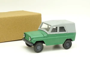 USSR Plastica Sb 1/43 - Uaz 469 Verde - Foto 1 di 2