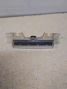 Volvo Sunvisor Marker Lamp Clear 84726252 - Picture 1 of 5