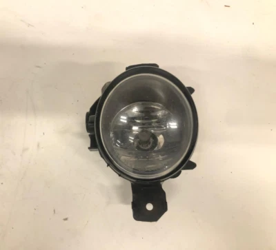 Faro antiniebla parachoques delantero lado conductor BMW 1 Series E81 M Sport O/S/F 7837502 Foto 1 de 4