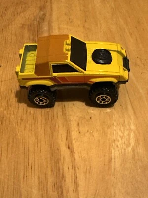 Hot Wheels 1984 Gulch Stepper Yellow 1:64 Diecast EX/NM Condition - Image 1 of 4