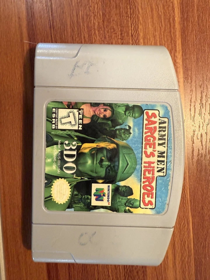 Видеоигра Army Men Sarge's Heroes: Nintendo 64 — протестирована — только картридж - Изображение 1 из 1