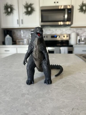 Bandai Creation Godzilla 2014 WBEI 7 Inch Figure - Image 1 of 4