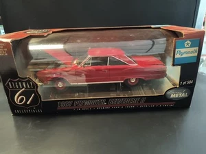 AUTOSTRADA 61 1967 PLYMOUTH BELVEDERE II IN ROSSO SCALA 1/18 - Foto 1 di 7