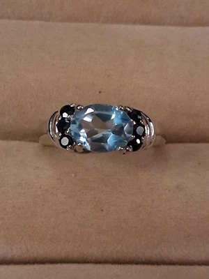 Topacio Azul Cielo 9x7mm y Espinela Negra 2mm, Placa 14KWG Plata de Ley 925, tamaño 7 Foto 1 de 4