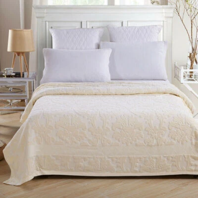 Pure Cotton Blanket Flower Relief Soft Towel Blankets Spring Autumn Bed Cover - Image 1 of 4