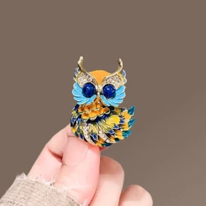 Süße Emaille bemalte Eule Brosche Accessoire - Bild 1 von 9
