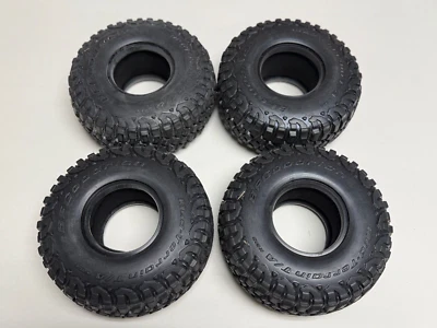 Excellent Axial SCX6 AXI45000 2.9" BFGoodrich Mud Terrain KM3 with Inserts (4) - Image 1 of 3