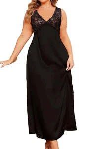 ELEGANTES ÜPPIGES LANGES NACHTHEMD ÜBERGRÖSSE SCHWARZ FLÜSSIGSATIN MEGA-SPITZE 5XL Neu mit Etikett - Bild 1 von 3