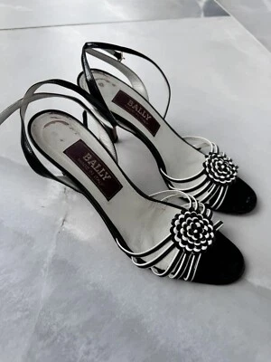 Tacones de cuero BALLY para mujer talla 7,5AA cuero estrecho flor Foto 1 de 4