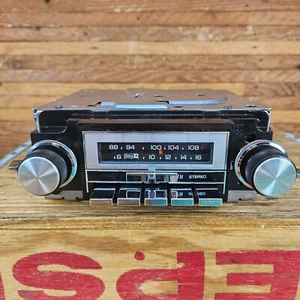 Chevy AM/FM Delco radio Square Body GMC 78-87 GM Car/Trucks Part# 16009960 - Picture 1 of 24
