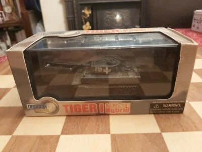  Dragon Armor 60290 Tiger I Hybrid Sd.Kfz.181 Gruppe Fehrmann Germany 1945 - Image 1 of 4