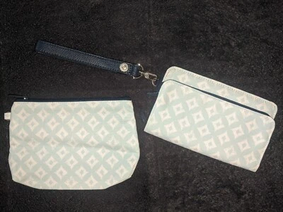 Treinta y una billetera de lona y mini bolsa con cremallera - TOTALMENTE NUEVA  Foto 1 de 3