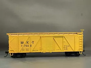 Train Miniature - Missouri Kansas & Texas - 40' O/B Wood Box Car + Wgt # 77502 - Picture 1 of 6
