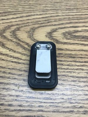 YAMAHA FJR1300 2003-2005, PIEZA VÁLVULA LENGÜETA # 5JW-14890-00-00 Foto 1 de 4