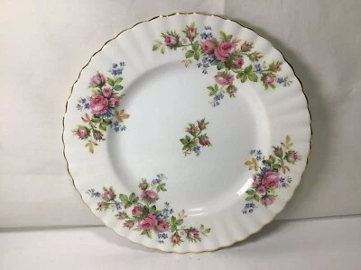 Набор из 8 розовых тарелок и блюдца Royal Albert Moss X18 сделано в Англии - Изображение 1 из 4