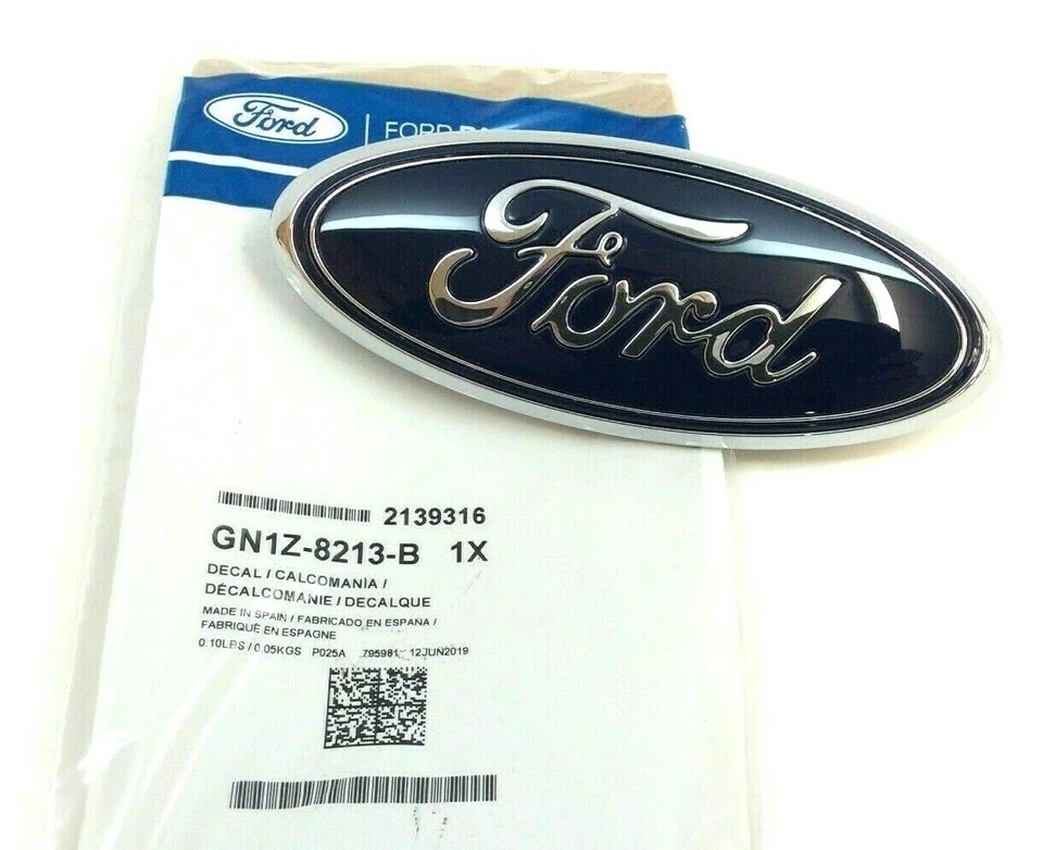 2018 2019 2020 Ford Ecosport front grille blue Ford Oval Nameplate Emblem OEM - Image 1 of 4