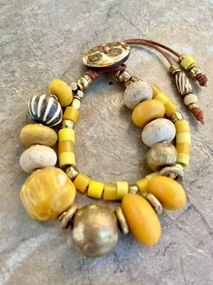 Pulsera Boho Cristal Java, Cuentas Tribales Africanas y Resina Vintage Foto 1 de 4
