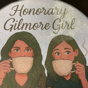 Gilmore Girls - Honorary Gilmore Girl Cutting Board - 7.5" Diameter - Hot Plate - Picture 1 of 3