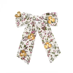 Pasador/pinza para el cabello floral hecho a mano de diseñador ADIBA flor de cerezo - Imagen 1 de 3