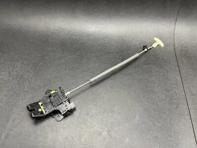 Cierre de tapa de cubierta trasera Chevrolet Sonic 13513995 2019 2012 2013 2014 2015-2020 Foto 1 de 4