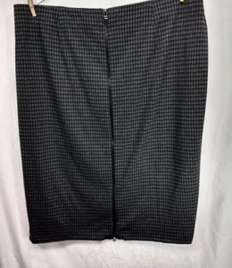 LANE BRYANT Womens SZ 26 Houndstooth Pencil Black Gray Full Length Zipper Skirt - Picture 1 of 9