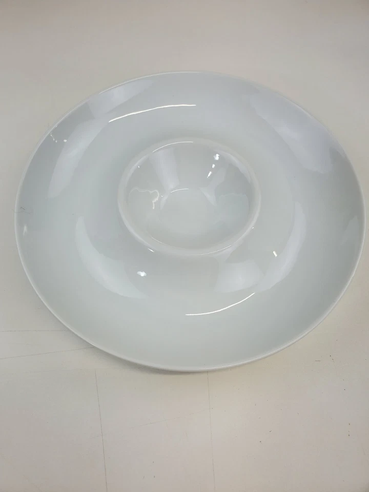 Denmark Oven to Table White Round Chip/Dip Serving Tray Commercial Quality - Image 1 of 4